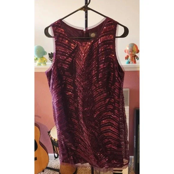 vince camuto sleeveless sequin dress Vince Camuto Sequin Sleeveless Dress in Arresting Emerald Size Small